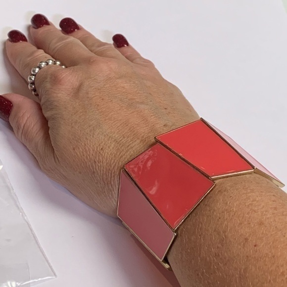 💐5/25 hot pink wide chunky geometric stretch - Picture 6 of 8